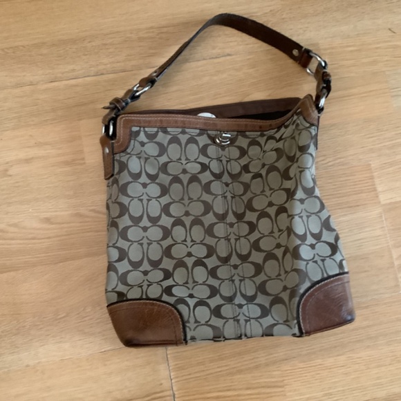 coach handbag - Picture 2 of 4